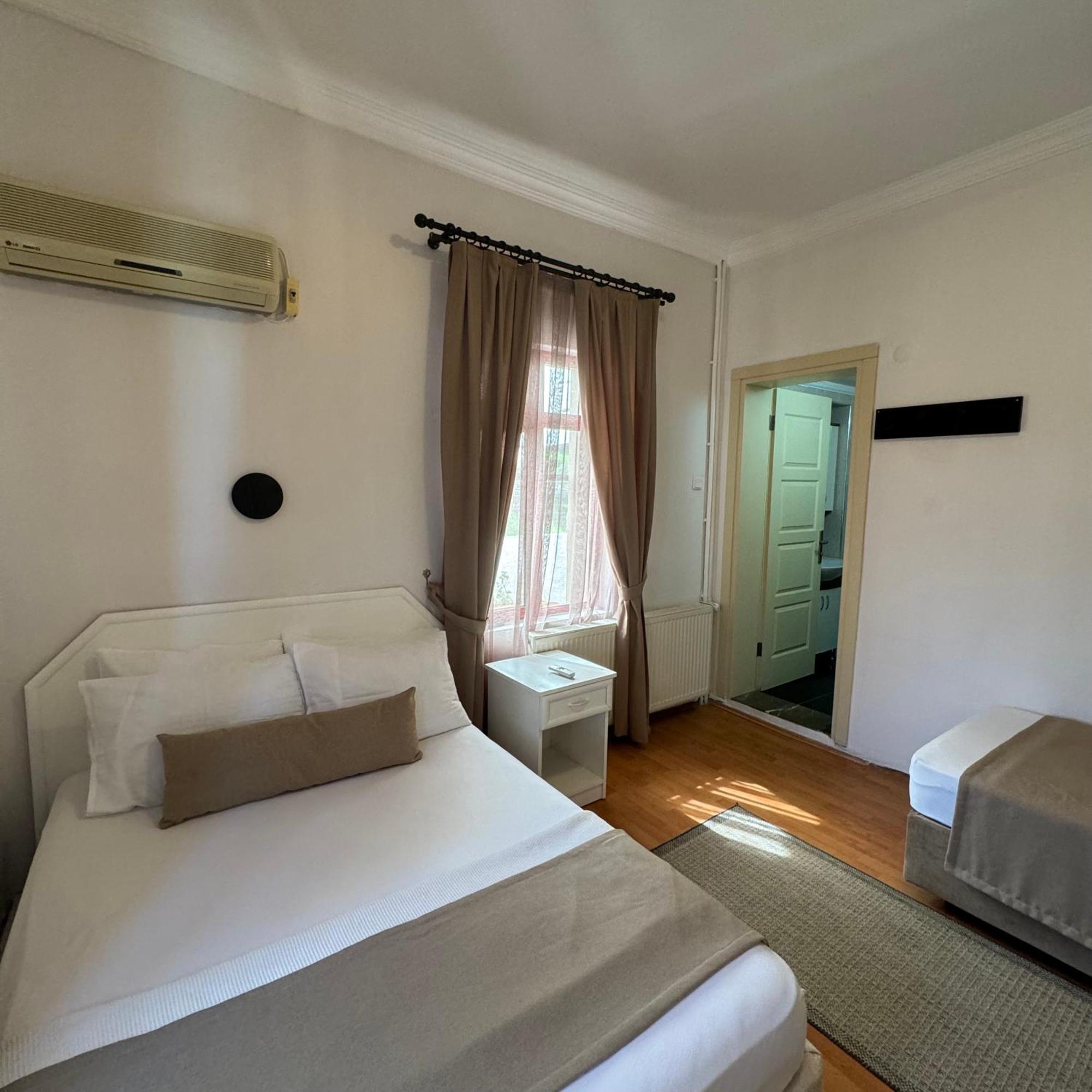 Soezer Otel Ayvalı Eksteriør billede