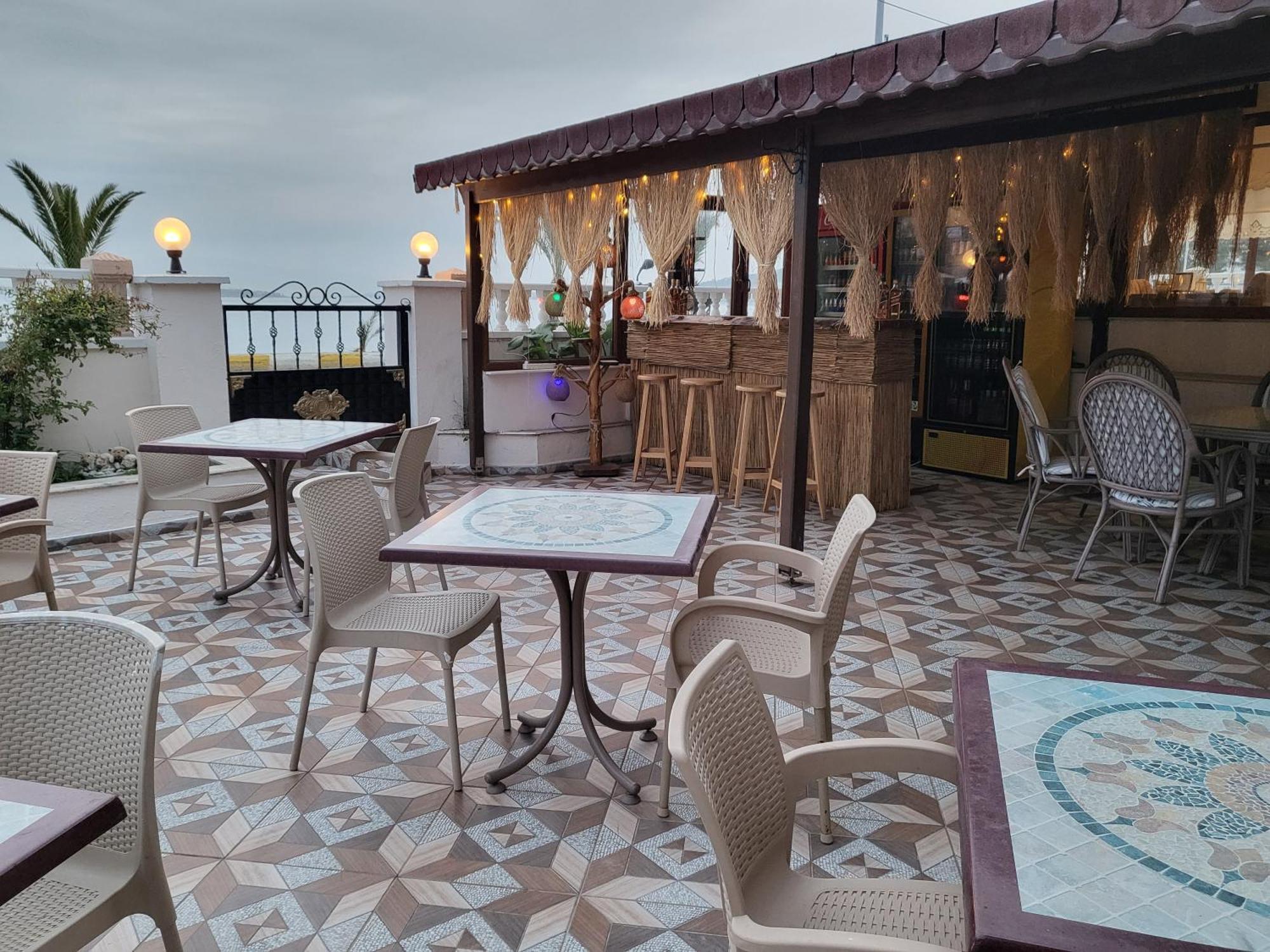 Soezer Otel Ayvalı Eksteriør billede