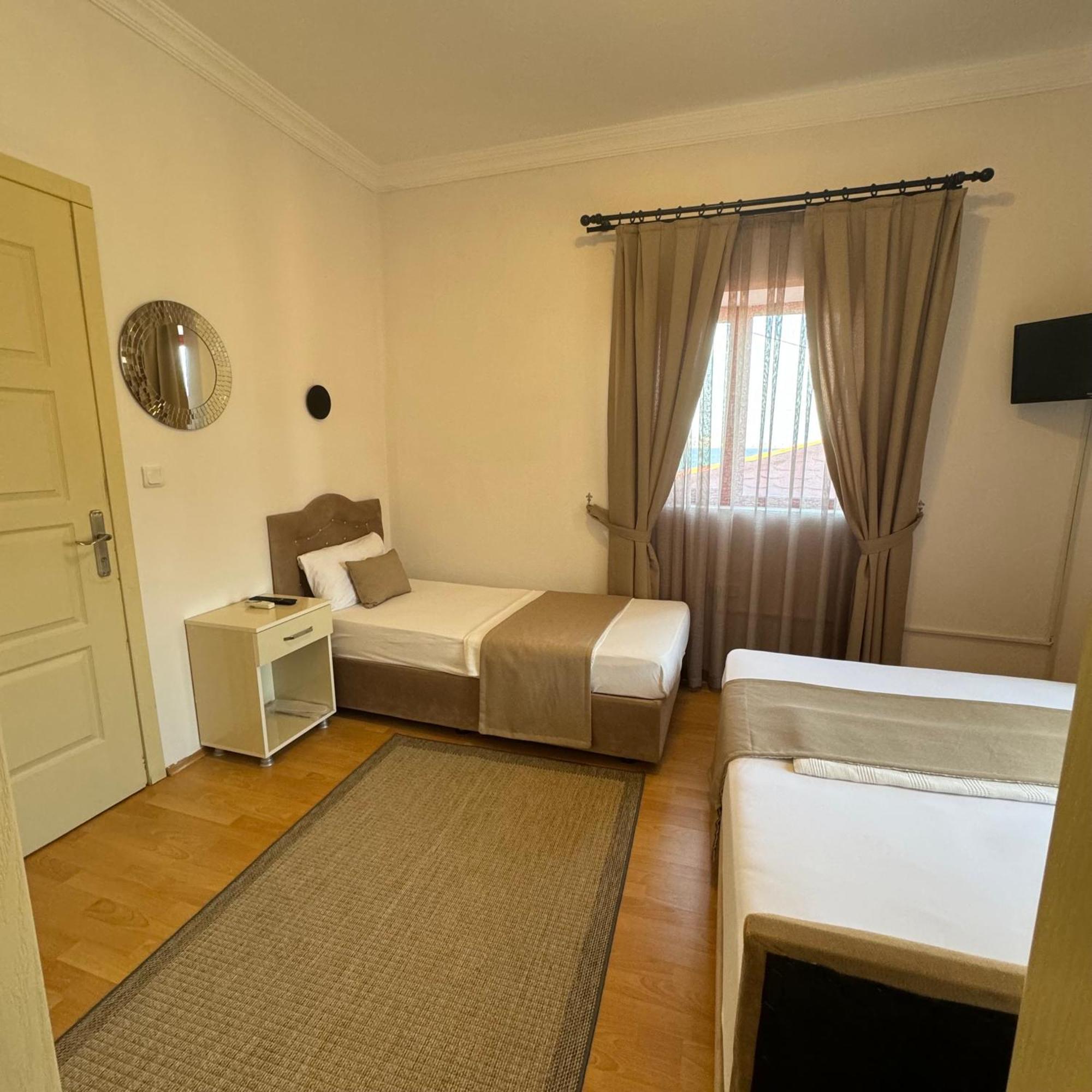 Soezer Otel Ayvalı Eksteriør billede