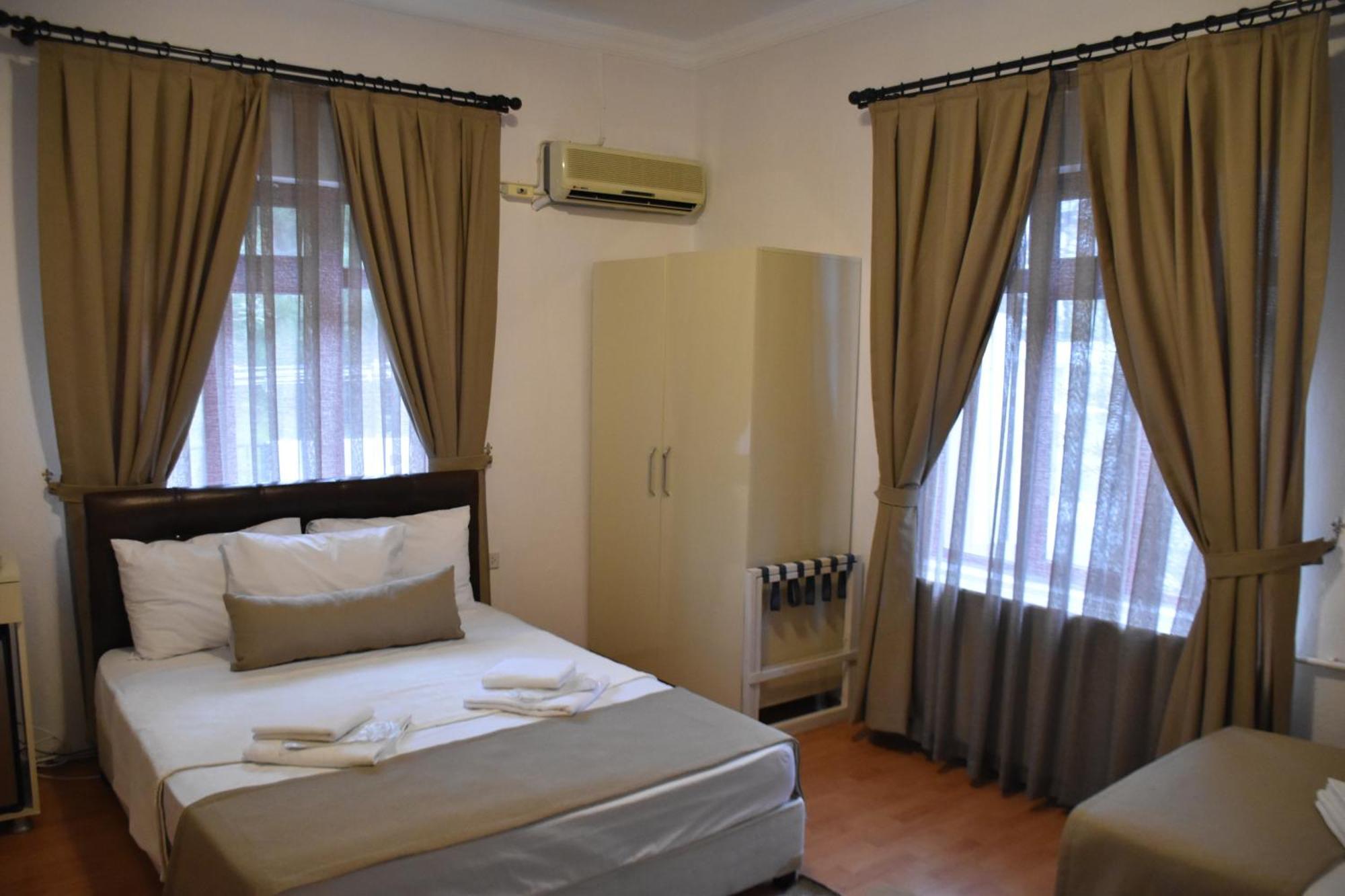 Soezer Otel Ayvalı Eksteriør billede